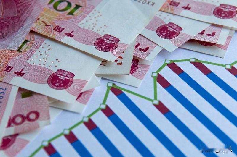 先是工资降，现在存款利率也降，这钱包缩水的速度也越来越快了。好久没关注存款利