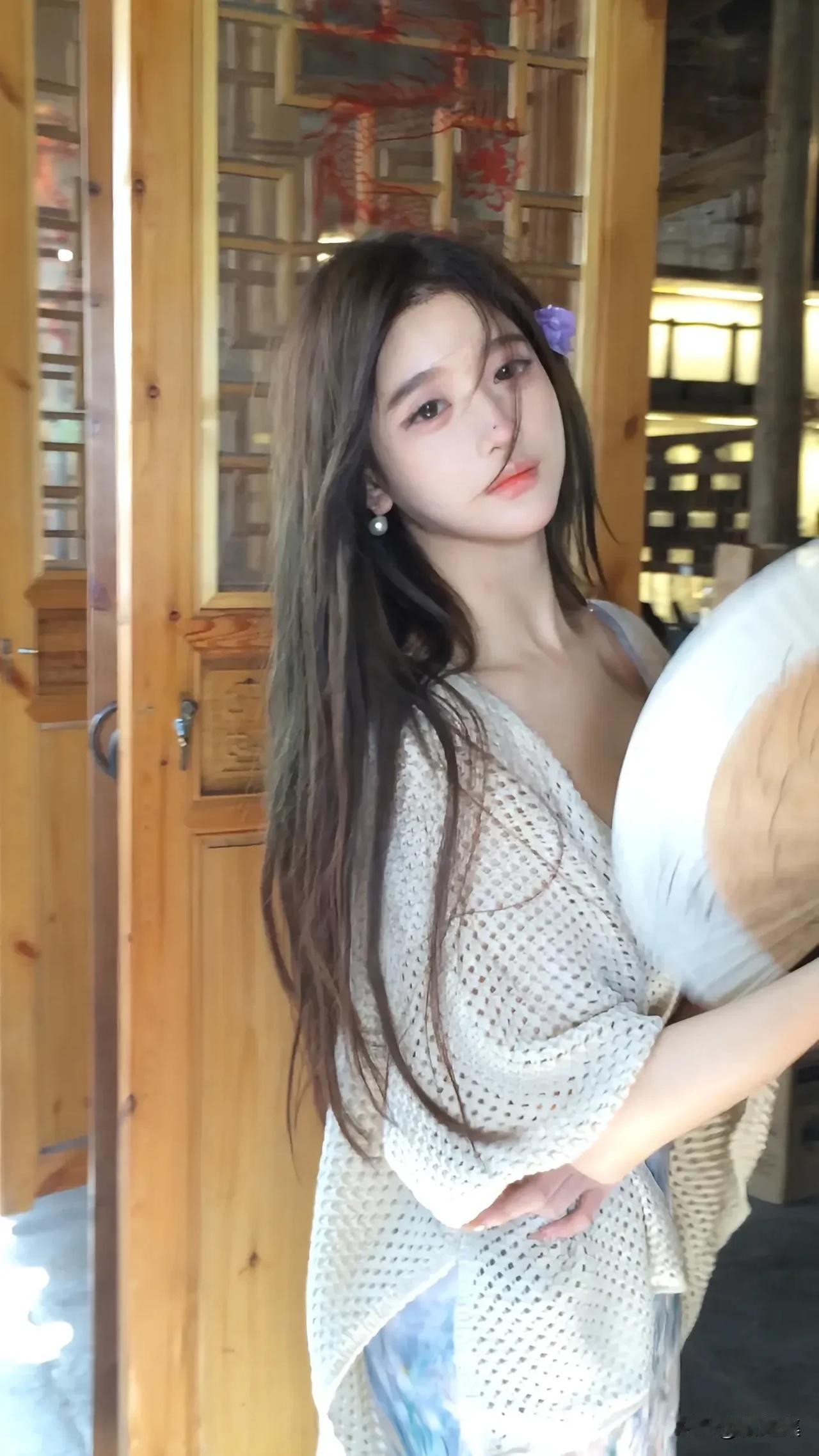 温柔少女，古风美照，纱裙飘逸，梦回古代