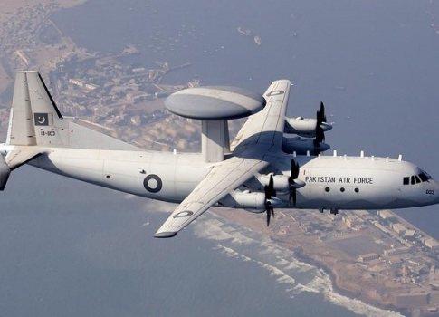 巴基斯坦空军给伊朗谈判团护航，清一色的中式装备，外媒的报道中称，巴基斯坦军队已经