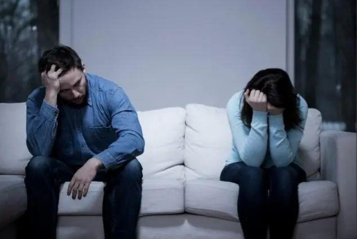 心太狠了！上海，一男子和妻子吵架后，因赌气选择离家出走，4年来杳无音讯，妻子只能