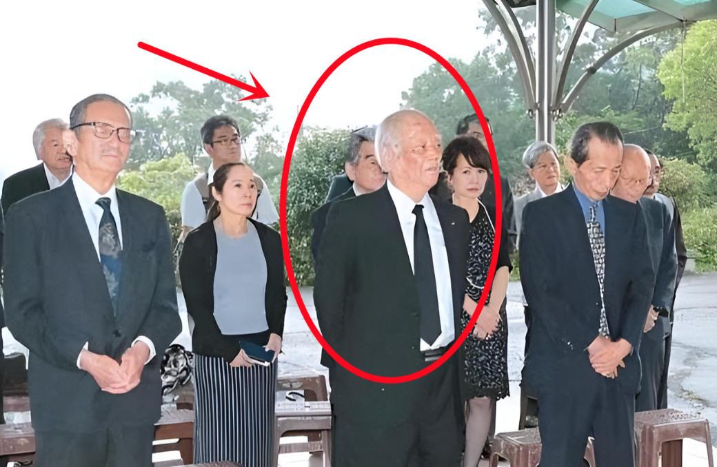 他潜伏我国37年，窃取上百条机密情报，直至2016年才被发现！主要信源：（凤