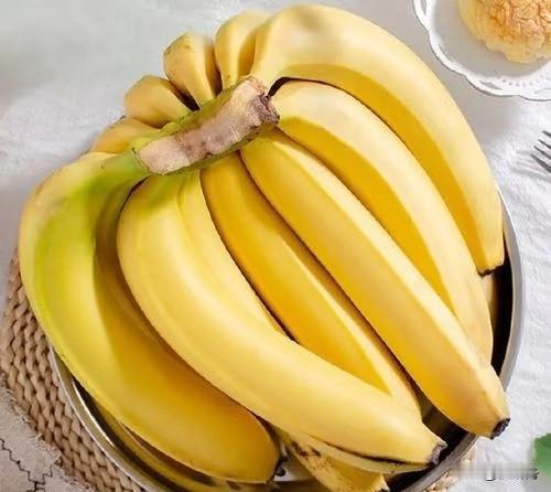 适合喝酒人群的十种食物酒后多调理一、黄瓜（清爽补水，缓解酒后口渴）二、牛奶