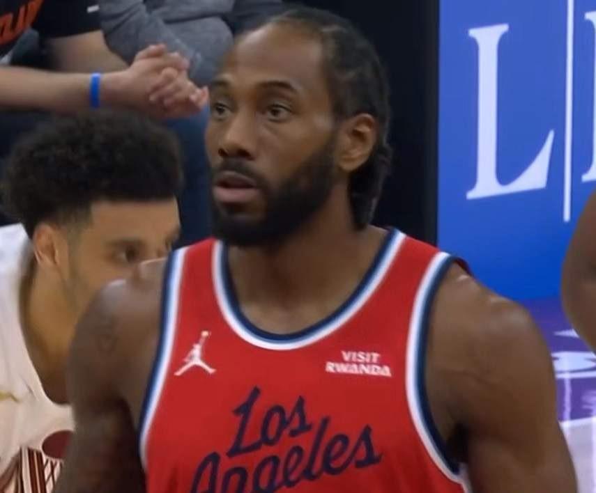 你们发现没？我刚看了快船对奇才的伤病单，心里咯噔了一下，感觉那种“缺谁都尴尬”的