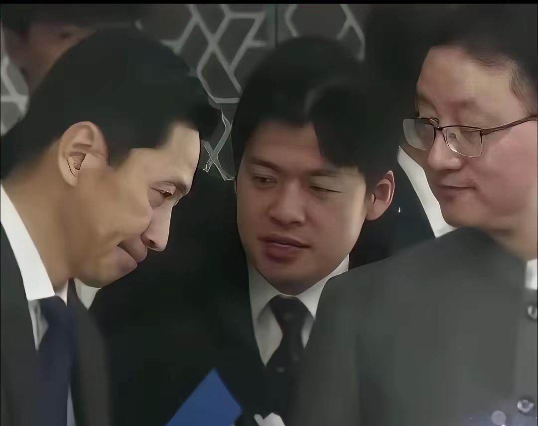 谁真信了倭人的所谓“解释”，谁就输得明明白白！看看倭使金井正彰和我方外交官见