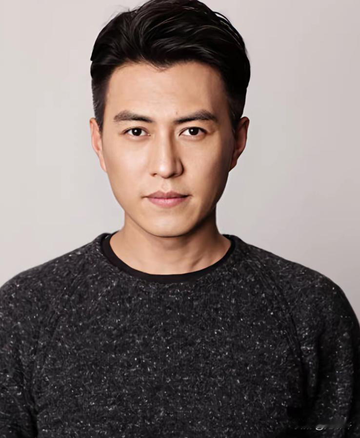 靳东是永远不会离婚的，不是因为他和老婆财产纠葛太多，而是因为他的老婆，有一个特别