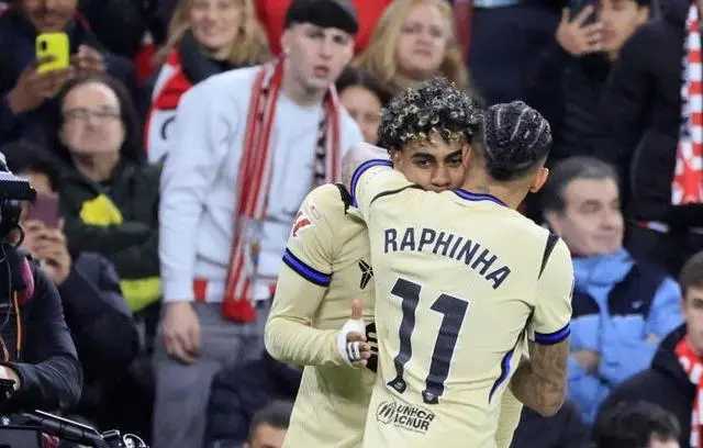 亚马尔首发对阵纽卡！阿劳霍或迎战沃尔特马德，弗里克阵容大变样