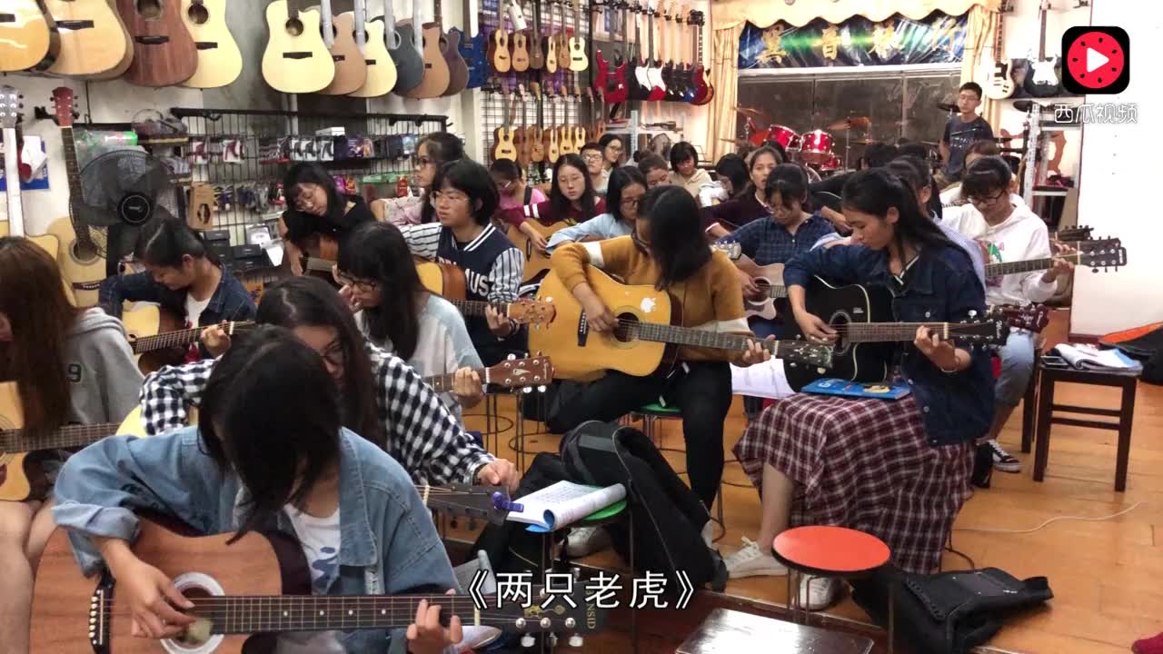 吉他教学入门 两只老虎吉他谱