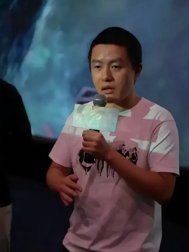 现在全网最烦恼的人应该是饺子了吧？他烦恼的不是哪吒下架了，也不是哪吒票房没超