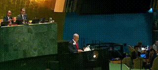 美国有人说，“这是什么联大？中国发言时，没一个人离场，而以色列内塔尼亚发胡发言的