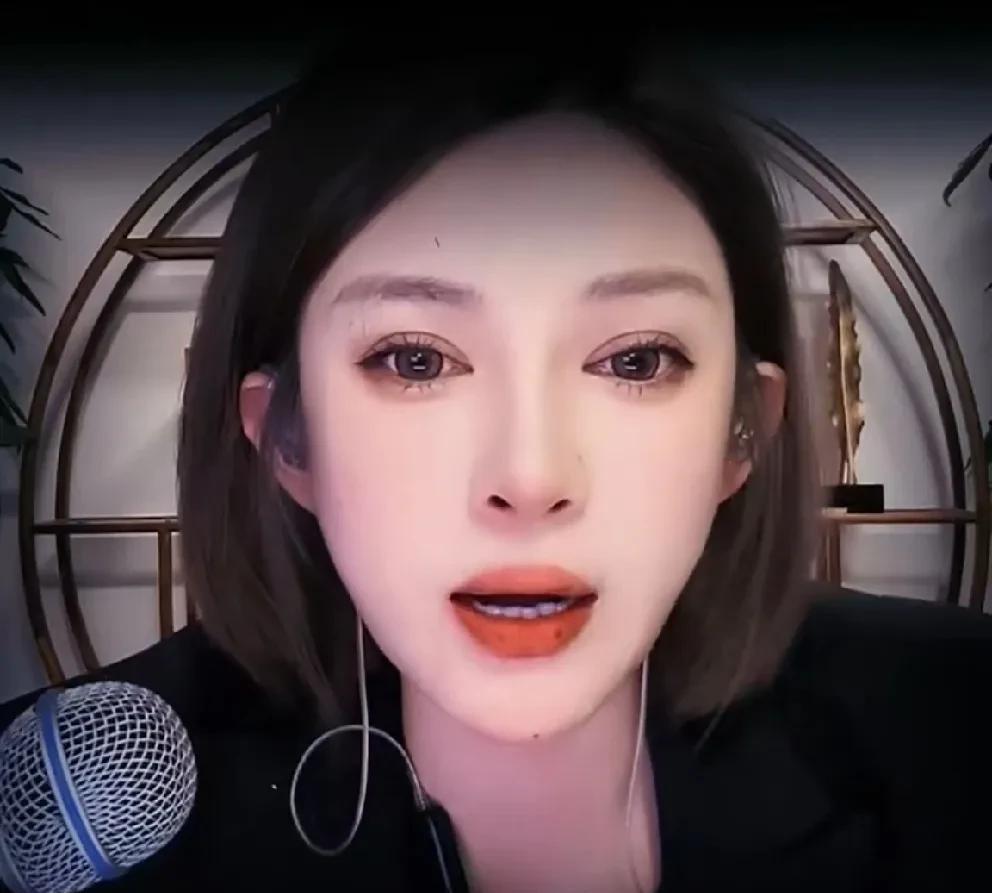 刘二狗女徒弟“鑫鑫姐”吐槽现在的ks玩不明白了，以前打