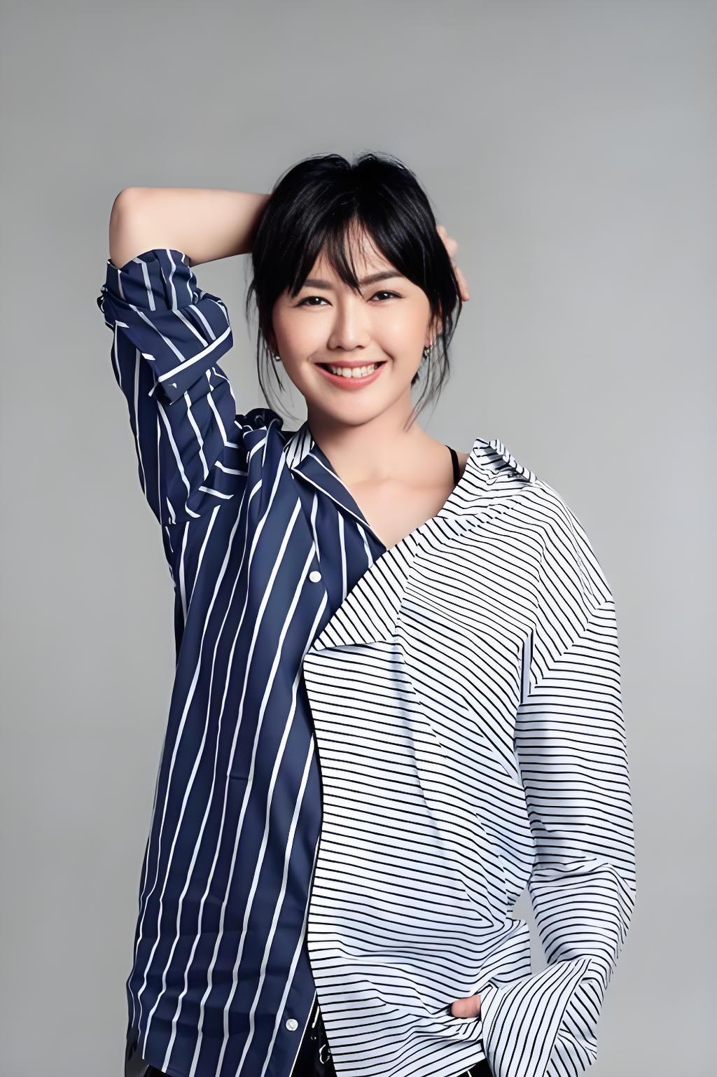 十位出场费惊人的歌手：一、孙燕姿，出场费达300万人民币；二、邓紫棋，同样是30