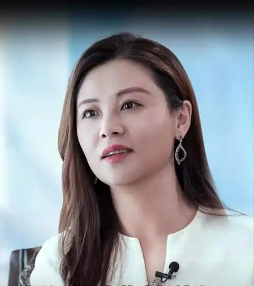 想不明白！林园说投资茅台，我可以理解，毕竟消费是刚需，但斌说买人工智能，我也相信