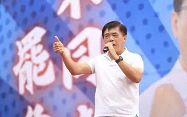 领表不到一星期，赵少康确定出局，郝龙斌做出两个承诺，郑丽文回应了。 
