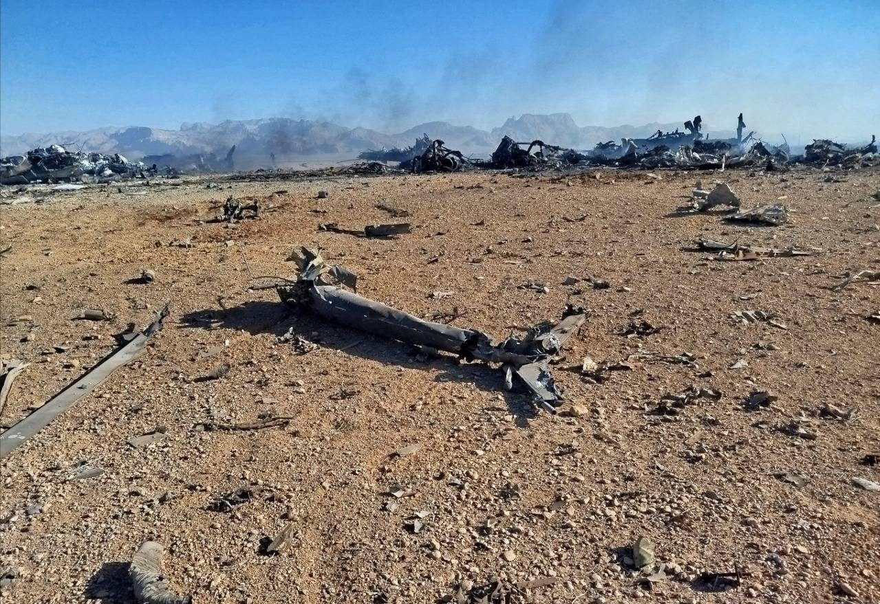 残骸现场又有新发现！在两架被彻底损毁的C130运输机残骸现场，最新的勘查结果