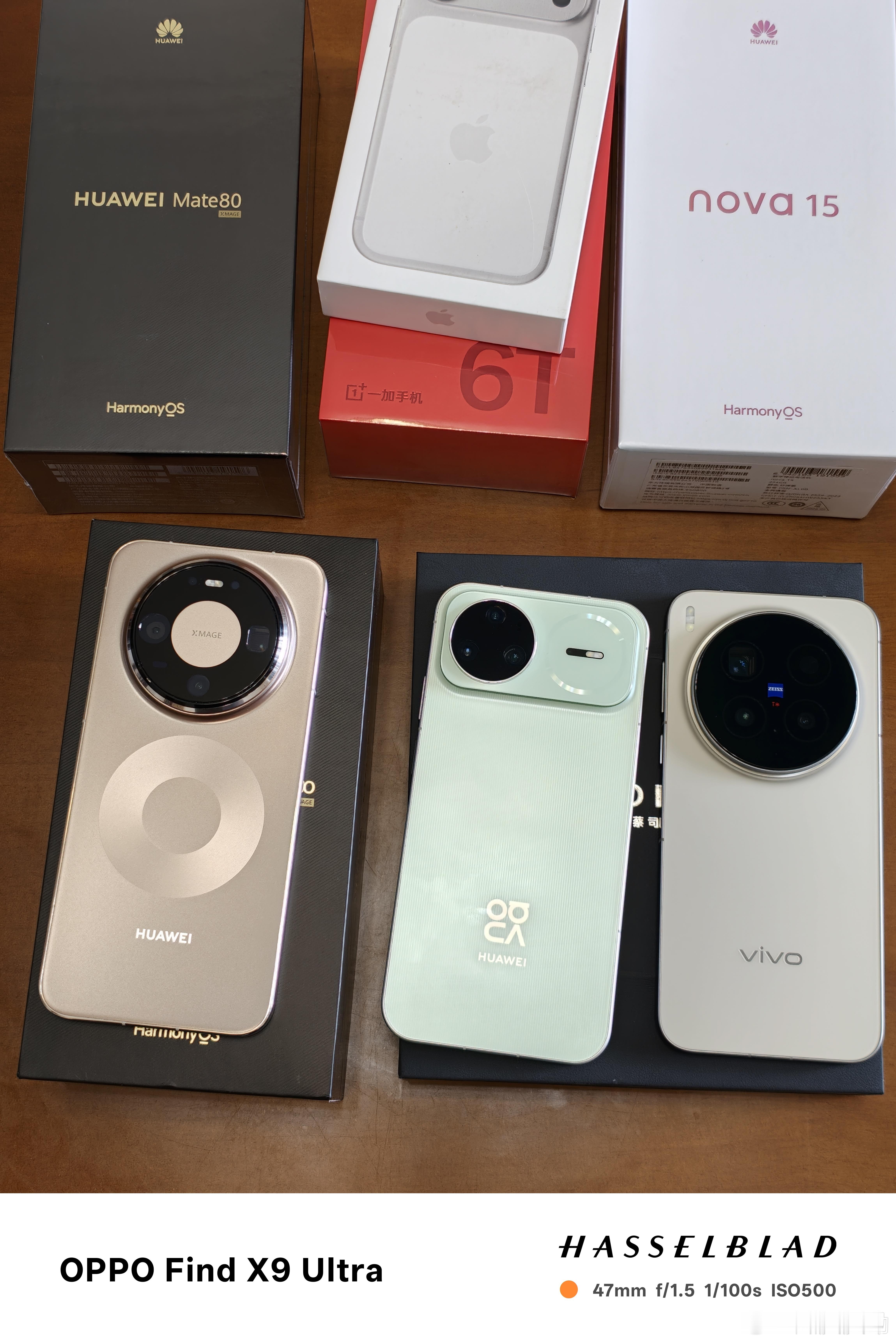 华为Mate80pro金色16+512，4.4激活，全套98新，镜头边缘一处小
