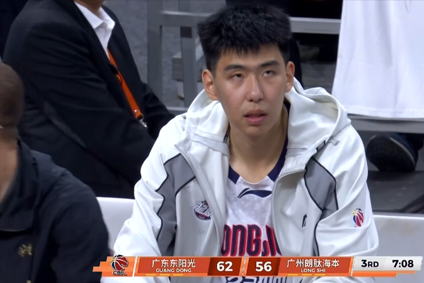 广东队后悔吗？徐昕27+14四封盖！国手4分郭艾伦休战