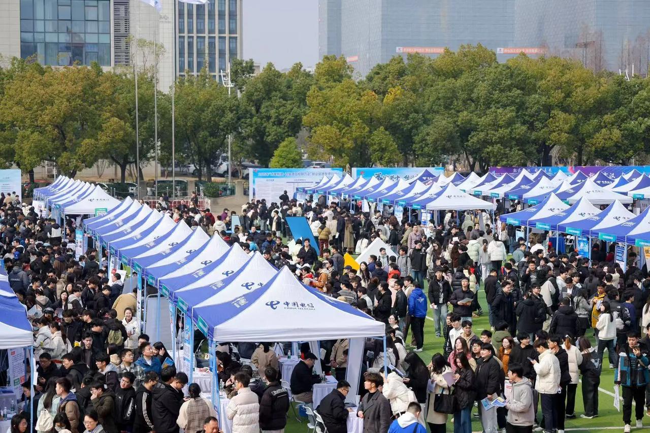 说来你可能不相信，湖北这项指标现在中部各省遥遥领先，即便放在全国，也依然排名第二