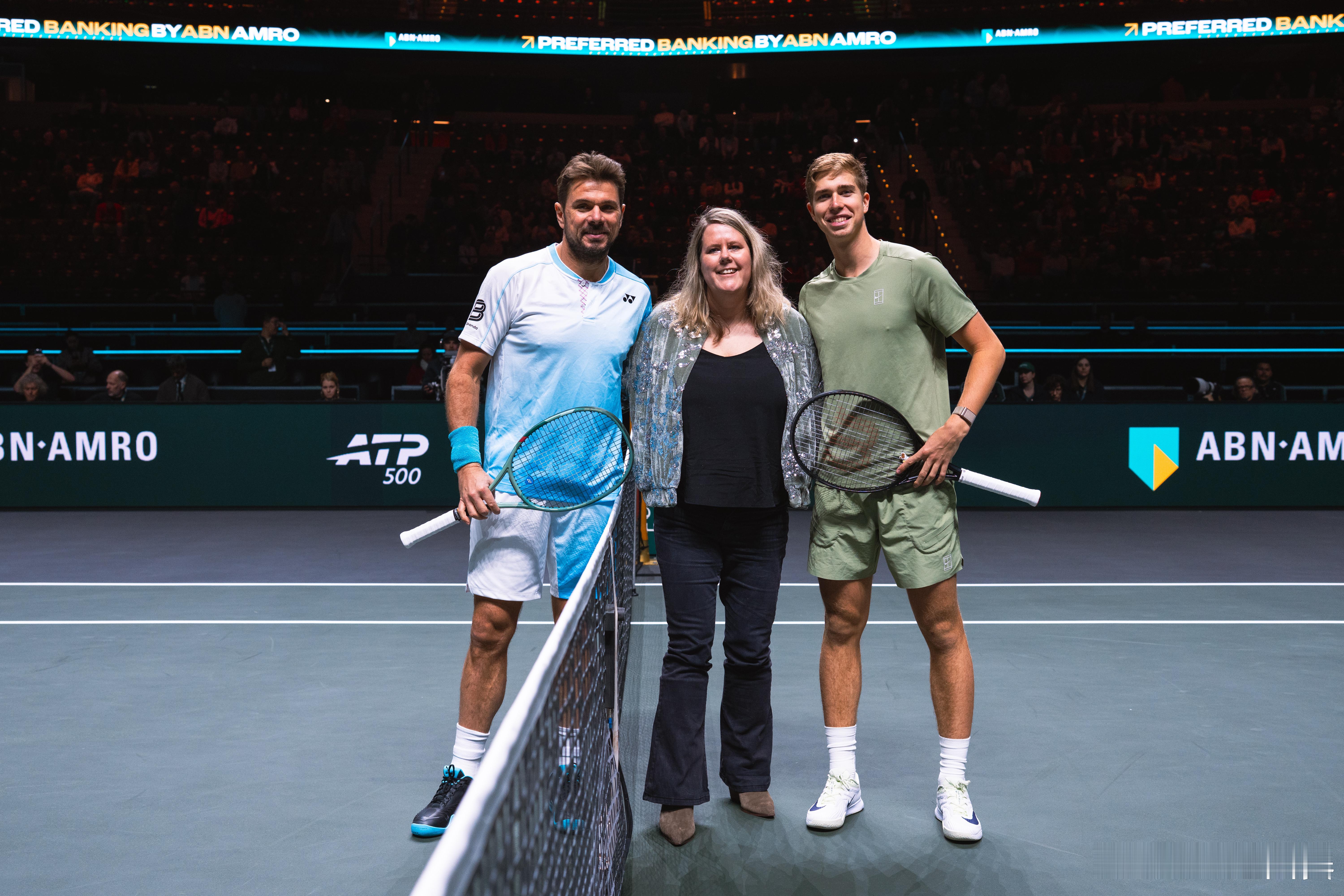 你知道吗❓荷兰银行公开赛首轮，瓦林卡与布加德的年龄差超过23岁，这是1990年以