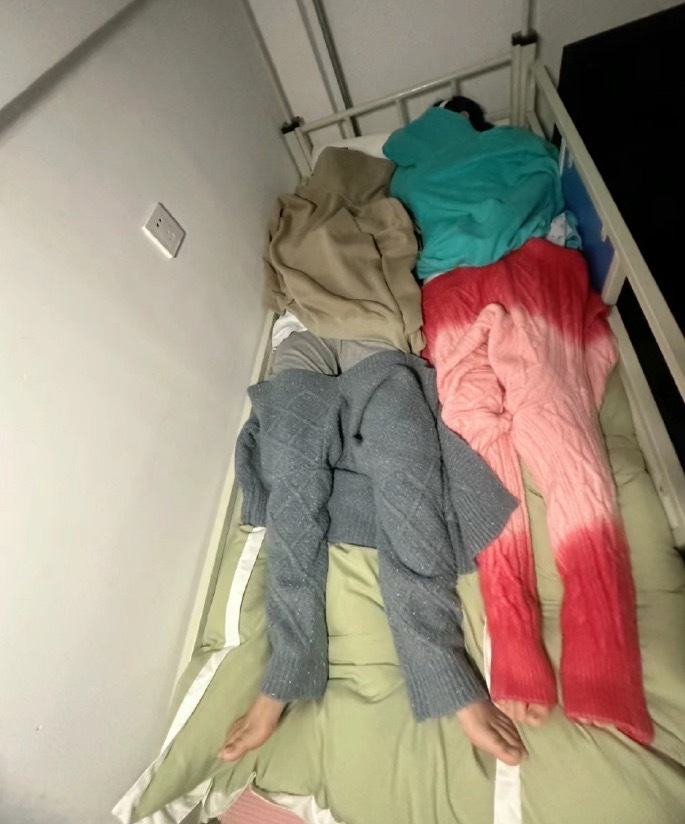 临时返校会得到流浪汉体验卡