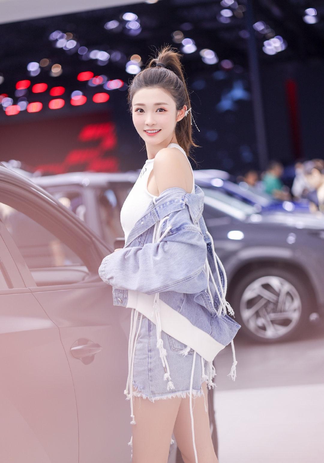 车模李凉凉 网红娱乐圈