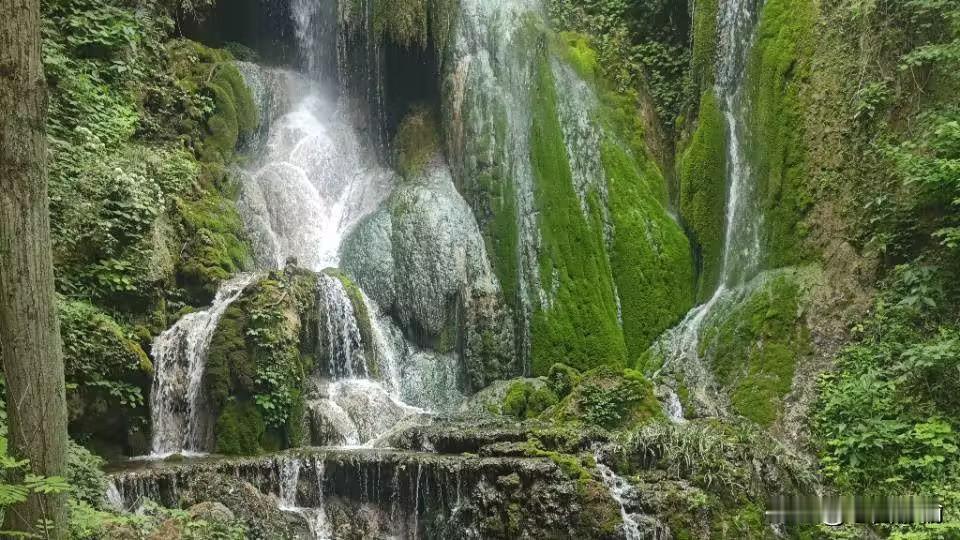 晒出你们拍的最美的瀑布绝美瀑布风光梦幻山间瀑布瀑布风光瀑布美景治愈奇观美