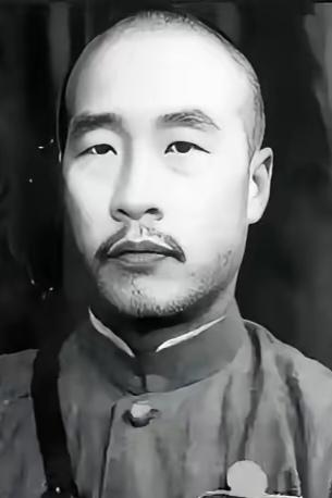 1938年，武昌小楼里，韩复榘死到临头。开封会上，李宗仁顺手递了刀。他点破一
