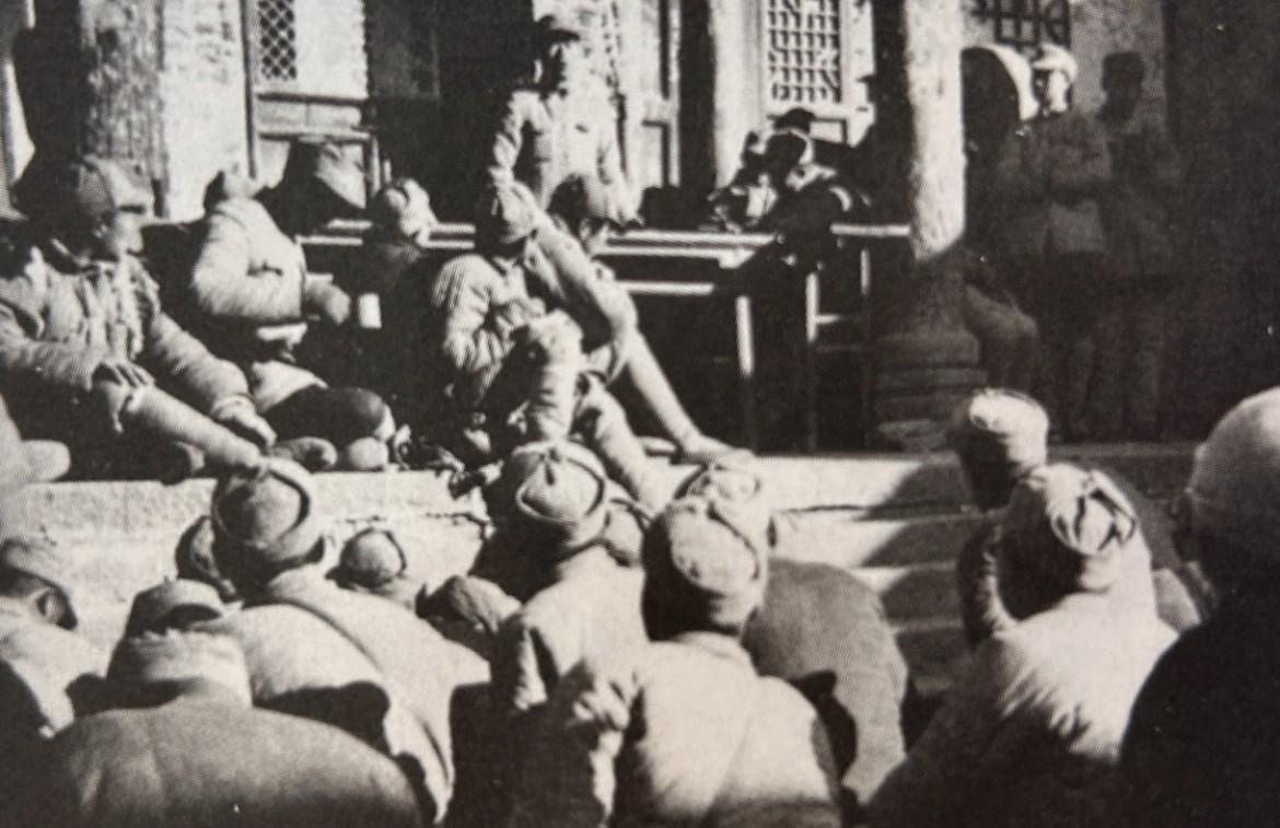 1939年10月，八路军副总司令彭德怀在山西抗日决死队干部大会上讲话，动员部队准