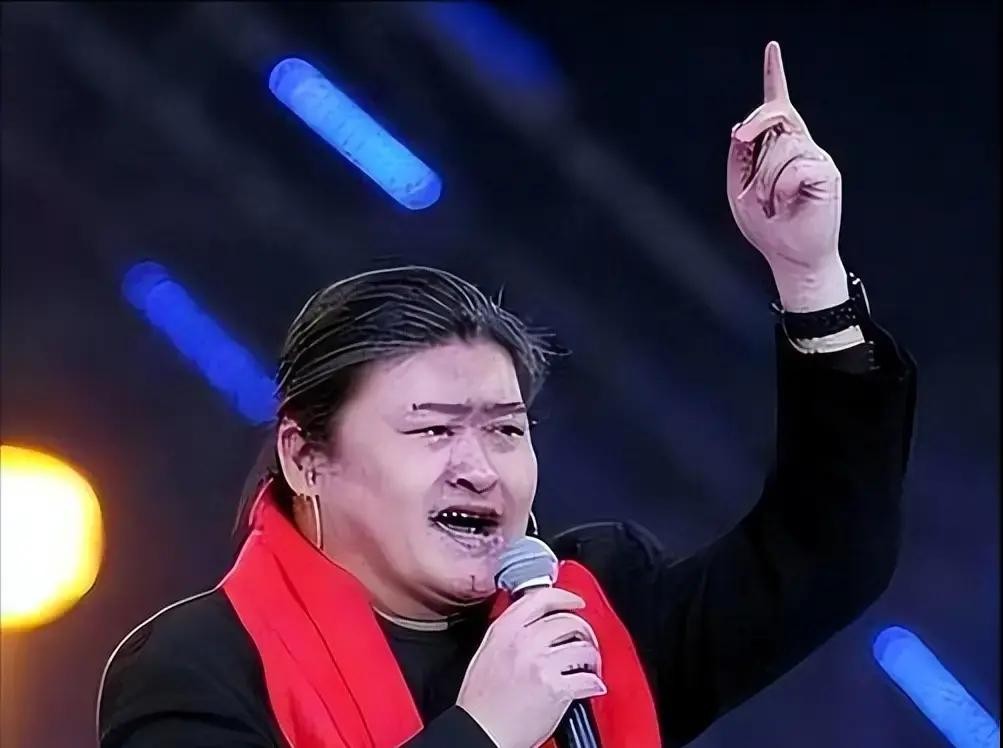 刘欢老师走了，讣告发出来不到两小时，网上各路“法医”已经把死因给安排得明明白白有人说喝酒喝垮的，有人
