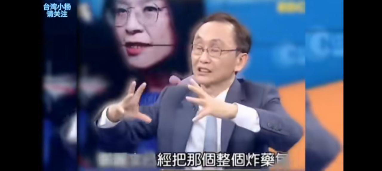 我们抱怨郑丽文走的慢，其实她已经是飞。岛内评论大佬吴子嘉称，她身上绑满炸药包，