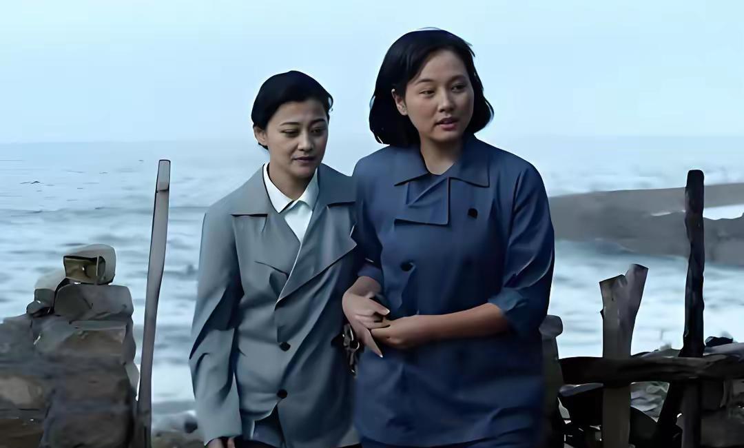 父母爱情中，为什么好脾气安欣的人生过得不如妹妹安杰？原著中有一句话说明了原因。
