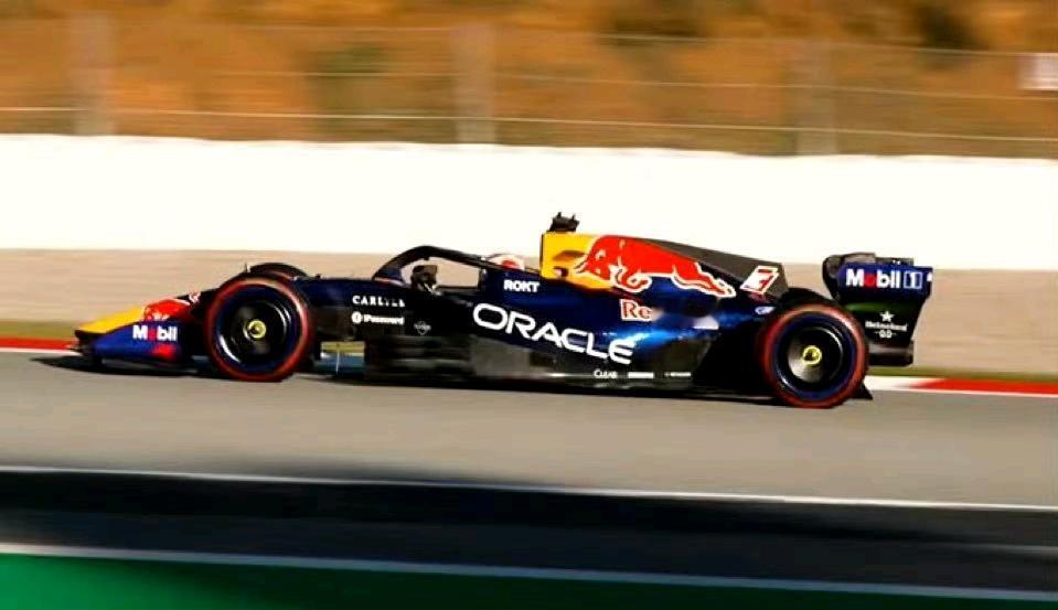 红牛真就成了红猪！根据F1中国大奖赛的数据，红牛F1赛车的重量比Alpine、法