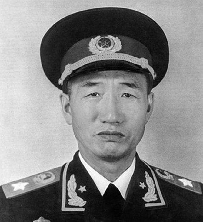 90年徐向前元帅去世，临终提出3条要求，中央回复：无法全部答应1990年9月2