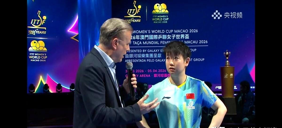 手脚都不是自己的！莎莎那场球，真是把我魂都吓飞了。当时在爷爷坟前，本来只是默