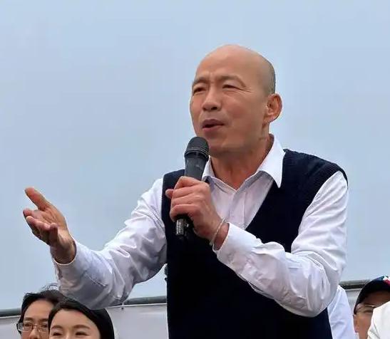 卢秀燕不敢说，蒋万安不敢做，偏偏韩国瑜敢第一个跳出来！面对郑丽文划出的“一国两区