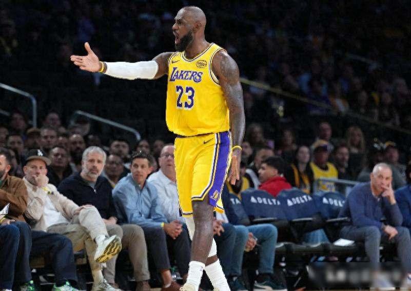 湖人赢球靠的不是詹姆斯，是三个没人注意的防守工兵，他们让掘金末节崩盘比赛结束