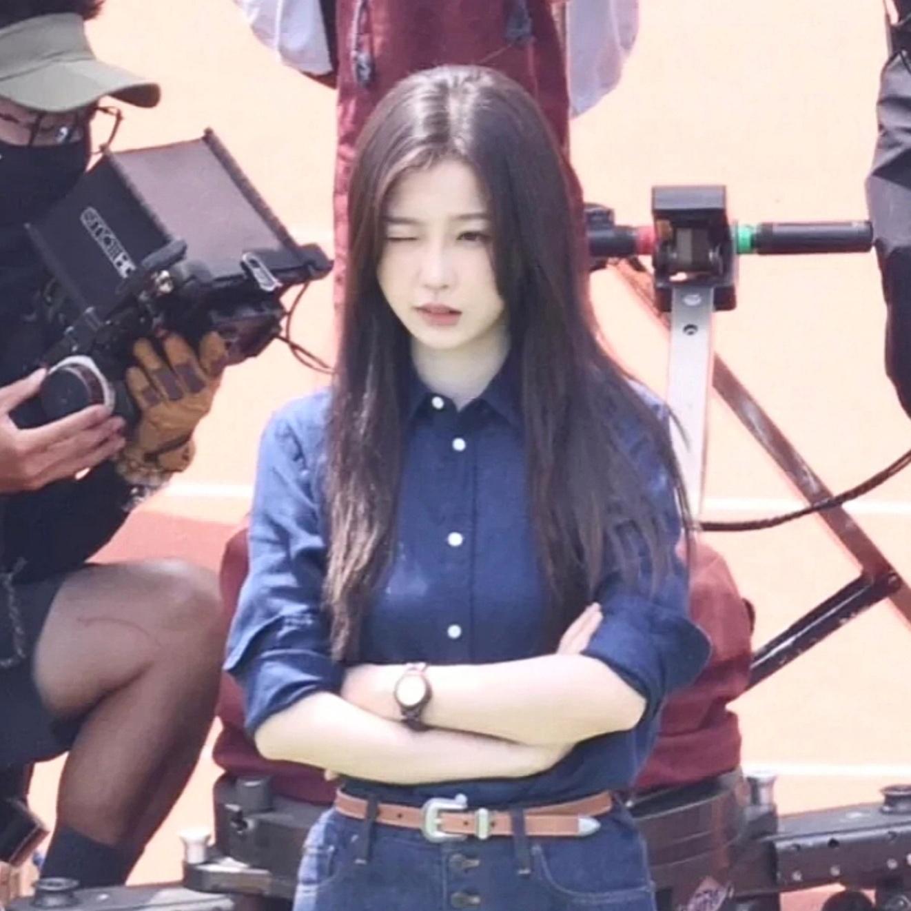 女神我跪下了​​​