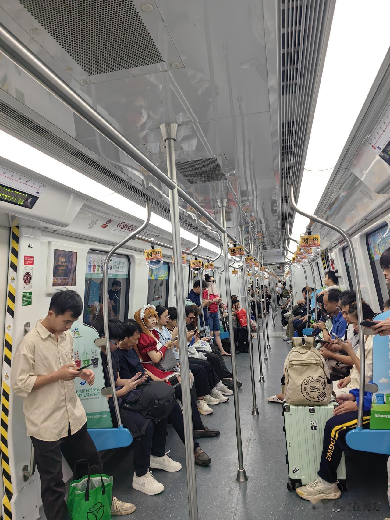 时隔20年，再次从贵阳到东莞旅游，发现东莞地铁居然只有一条线，2003年去第一次