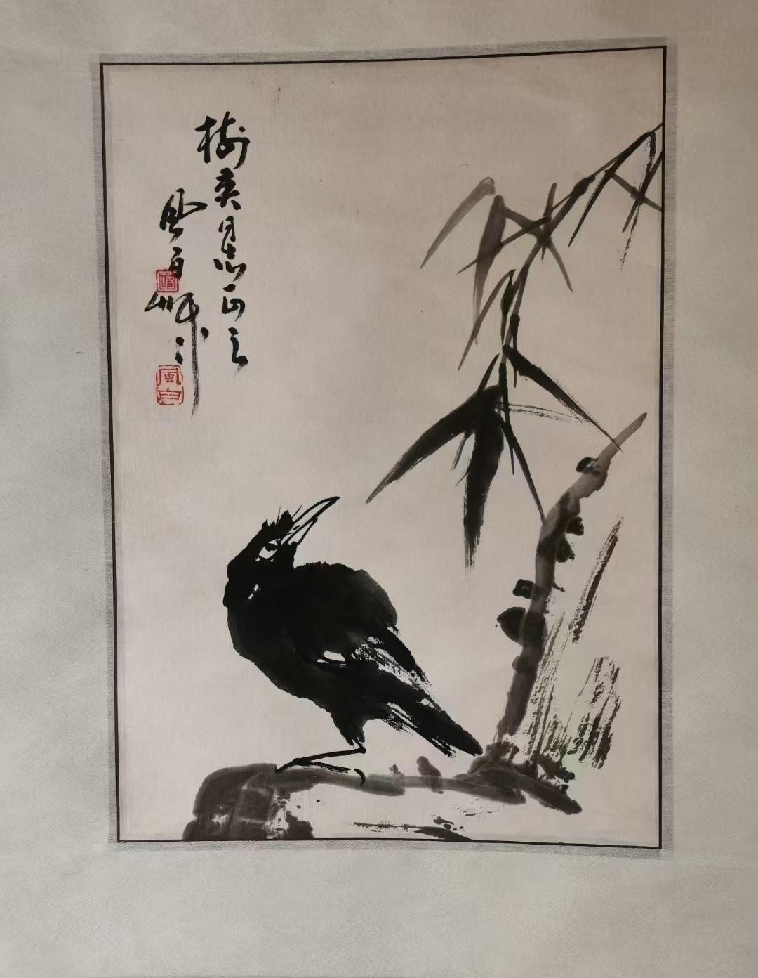 1）蒋风白花鸟画，43.5X30.5cm立轴2）猫王秦文轩作品，54x58