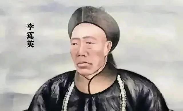 1966年，一伙挖墓人来到了埋葬着2700多位太监的北京恩济庄，他们挖开了清朝太