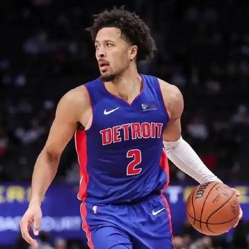 NBA有一种死法叫“大合同陷阱”：球队把钱全压在几个年轻人身上，只要一个人受伤或