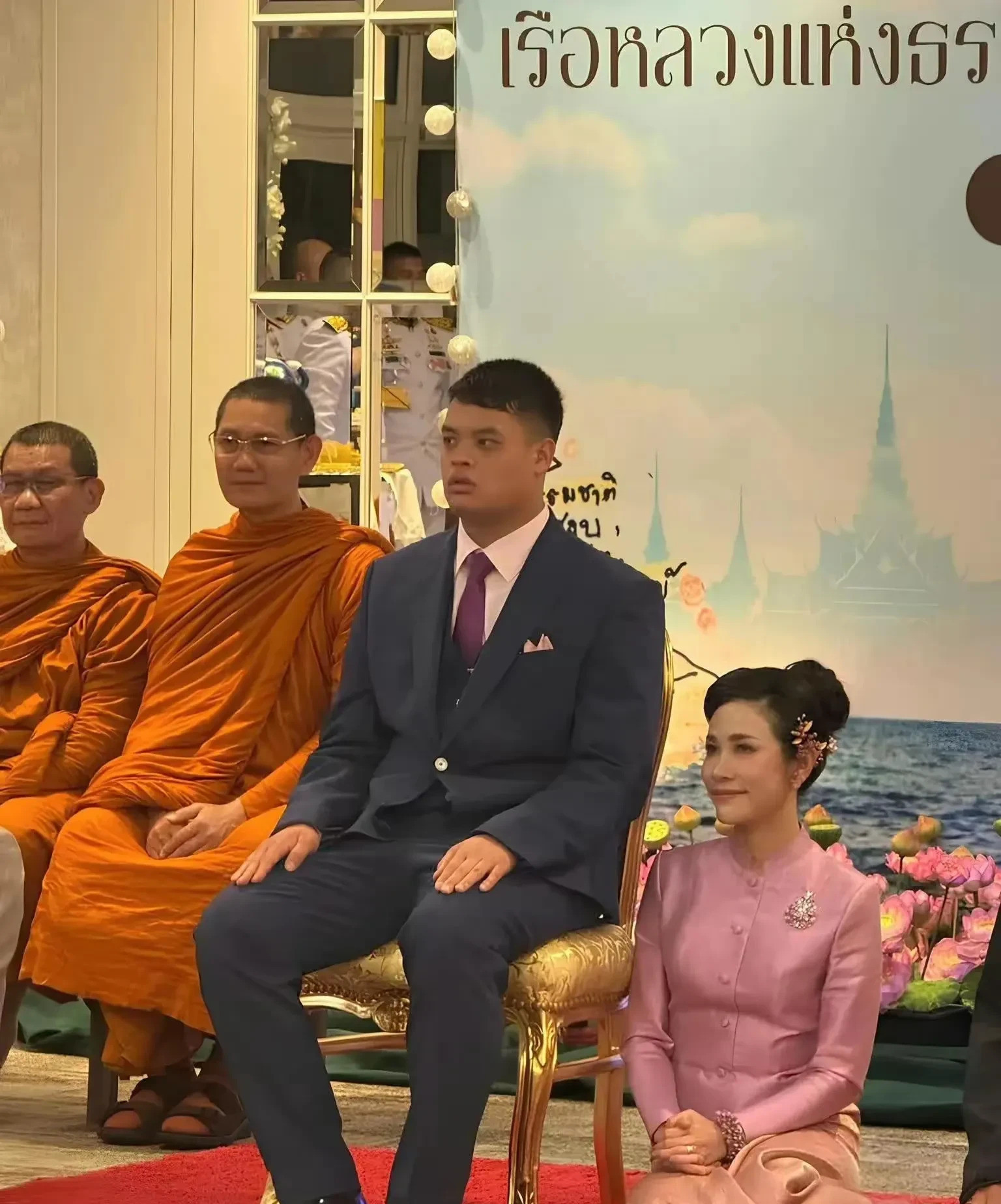 泰国王室要变天了---最近泰国王