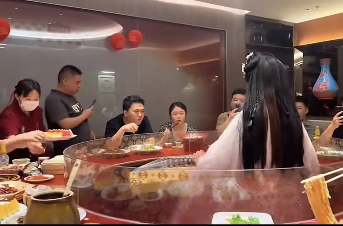 难道孩子学乐器，学跳舞的，就是为了以后这个！