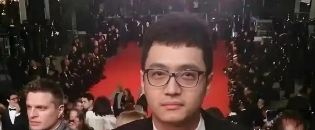 宋喆狱中一句实话，直接把六年前那场离婚大戏的底裤给扒了。原来王宝强当年真不是冲