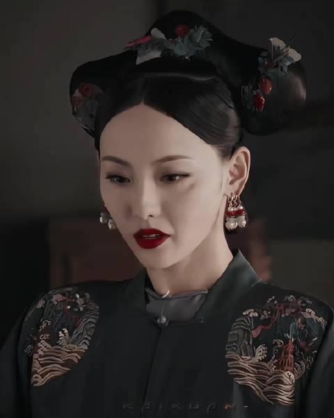 邵晴还记得很久以前大家都还相信邵晴不是小三，张嘉倪和买超是因为别的原因离婚。现在