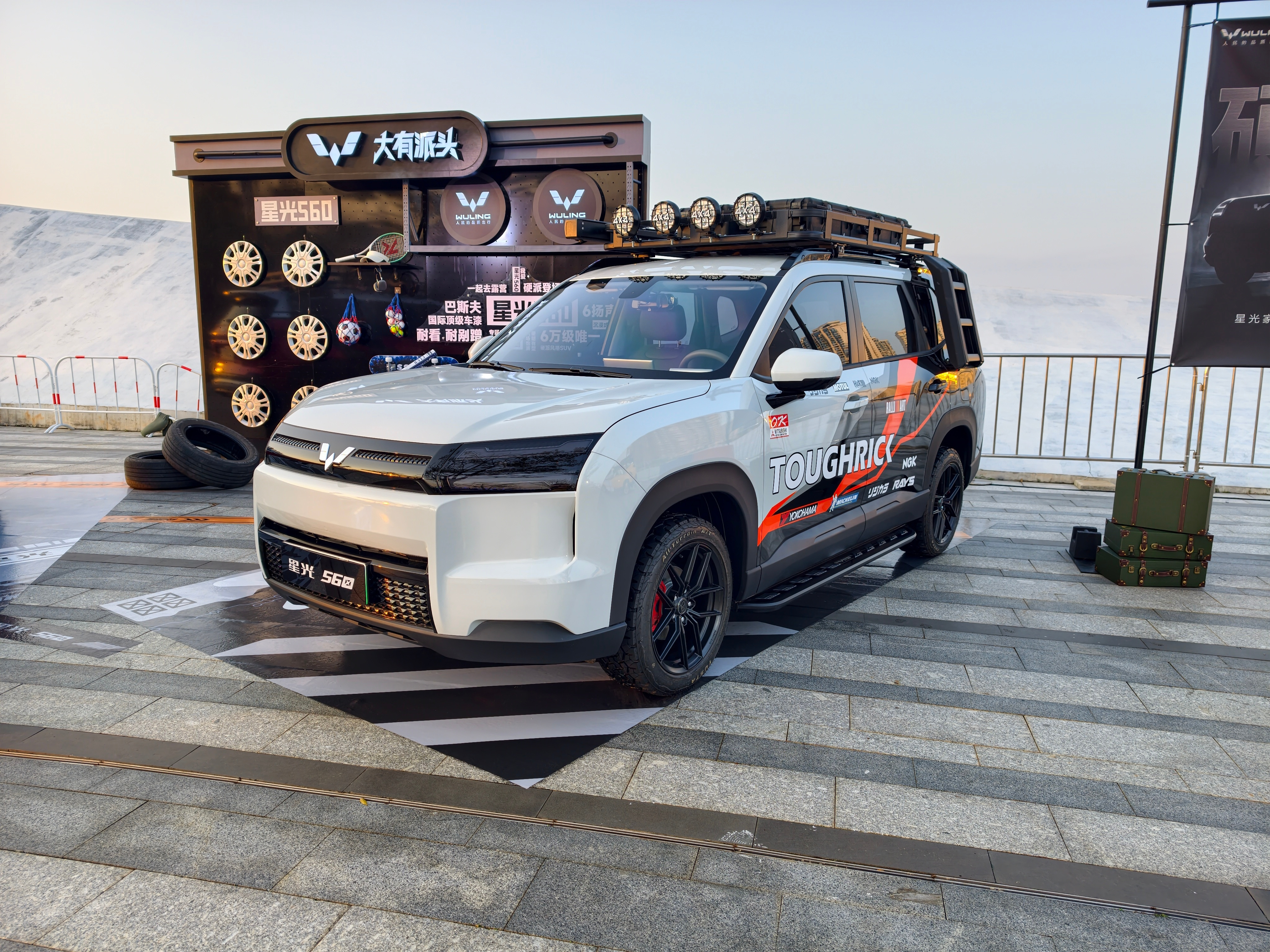 星光560大空间suv人民需要啥就造啥，五菱这次真的把性价比玩明白了～预算10