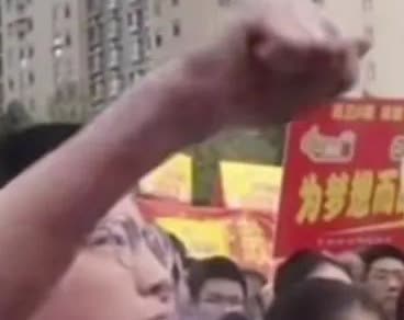柏乡县东小京46人被抓，拷问致11人死亡东小京村在城北偏东，约二十五