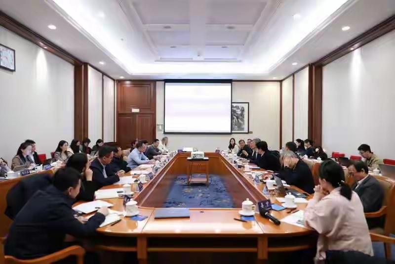 好消息来了！提高高龄农民基础养老金，很快将变成现实。刚刚看到一条好消息：由