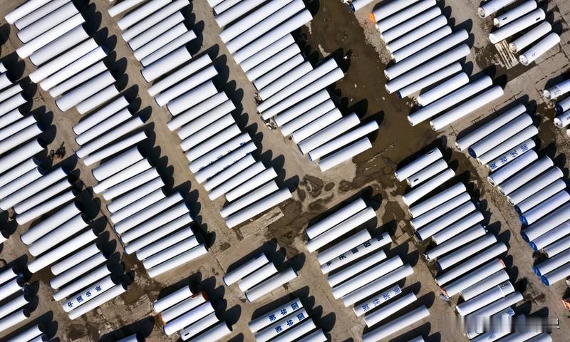 我们为什么要自己生产高端装备？因为高端装备是发达国家剥削我们的工具。就说高端