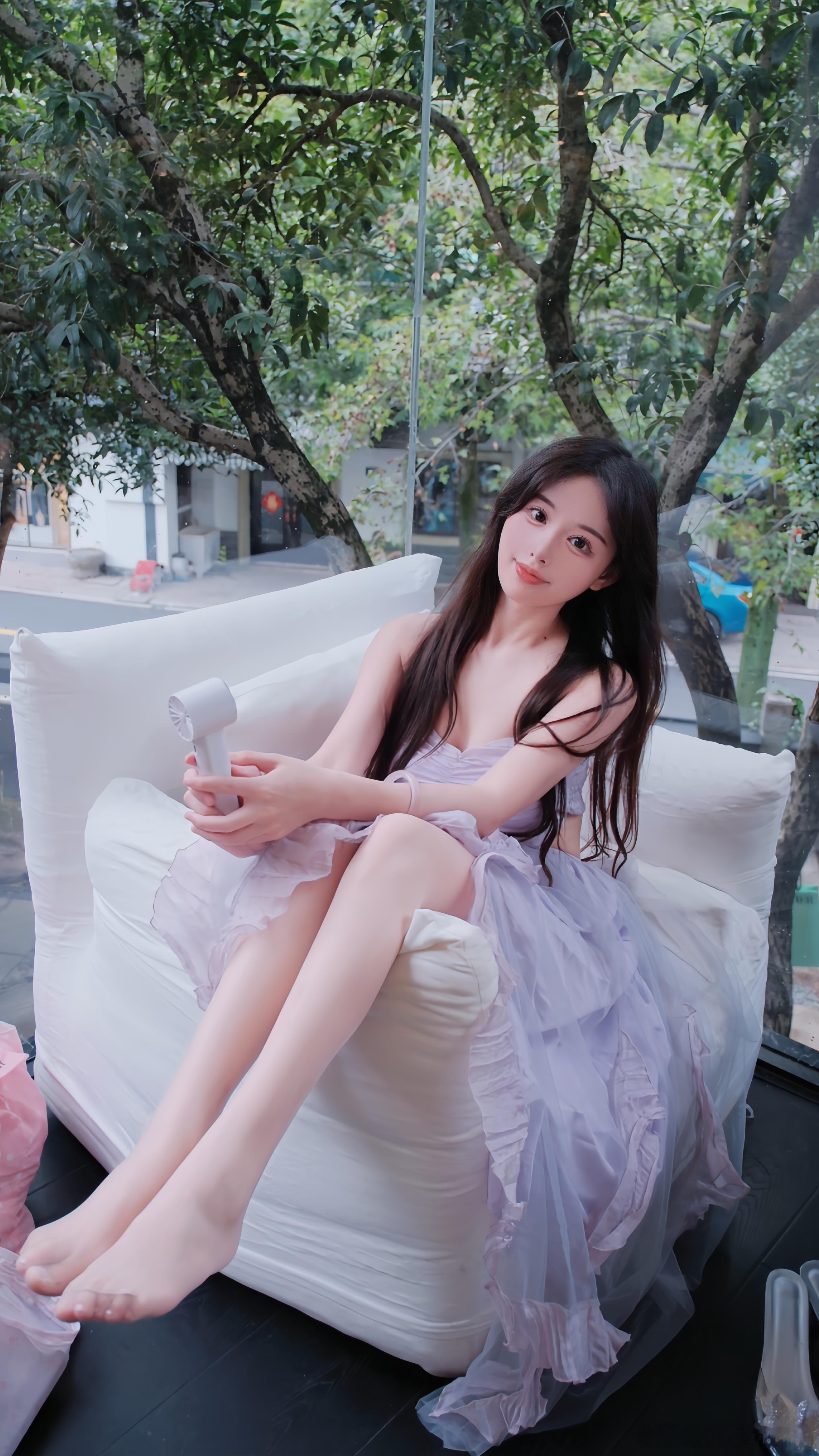 今日份温柔☽ᴴᴬᵛᴱᴬˢᵂᴱᴱᵀᴰᴿᴱᴬᴹ💜​​​