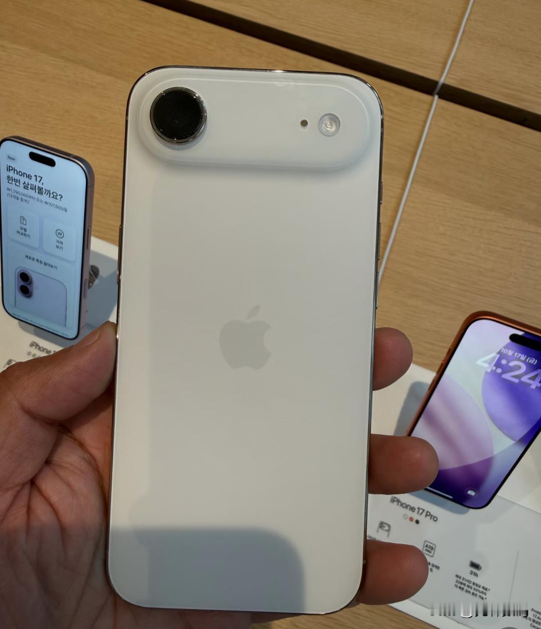 一个很尴尬的事实，iPhone17Air销量严重扑街，甚至比iPhone16Pl